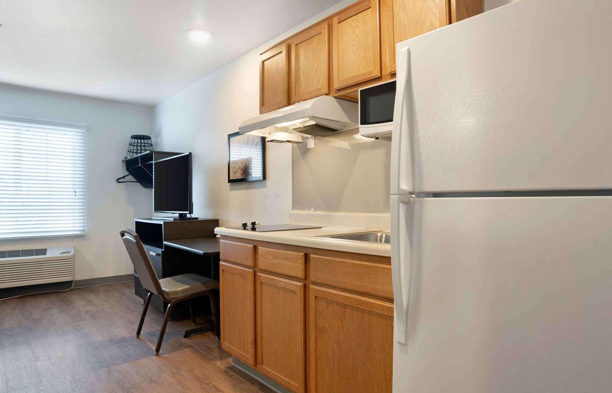 Extended Stay America Select Suites - Panama City - Callaway Экстерьер фото