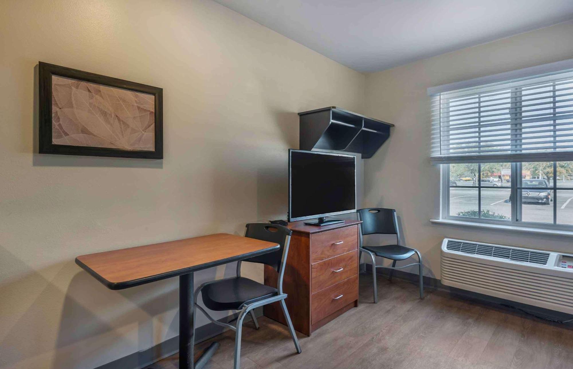 Extended Stay America Select Suites - Panama City - Callaway Экстерьер фото